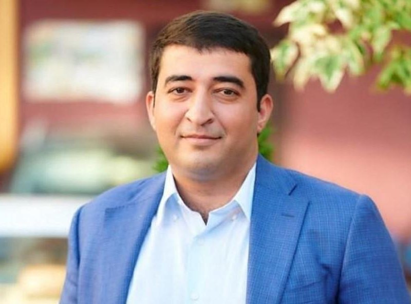Gənc iş adamı Qarabağ Dirçəliş Fonduna ianə edib - "Bu, bizim üçün şərəfli bir vəzifə olmalıdır