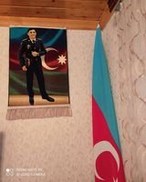 "Esmira Günəşin"Unutmadıq şəhidim!" kitabı şəhid Əmrah Əkbərovun ailəsinə təhvil verilib