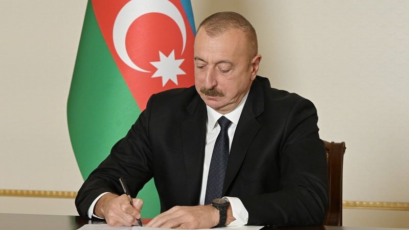 İlham Əliyev işğaldan azad edilmiş kəndlərin bərpası ilə bağlı sərəncam imzaladı
