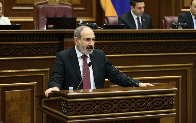 Paşinyan sərhəddəki gizli fəaliyyətlə bağlı suala əsəbiləşdi