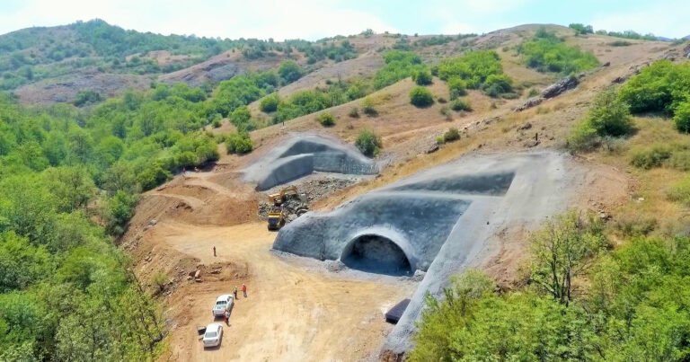 Erməni jurnalist: "Füzuli - Şuşa tunelinə baxın, yerə girin"