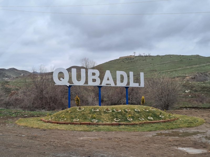 Bu təpəni keçdik, Qubadlı ayağımızın altındadır... - Video