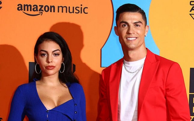 Ronaldo İnstaqramda rekord qırdı.