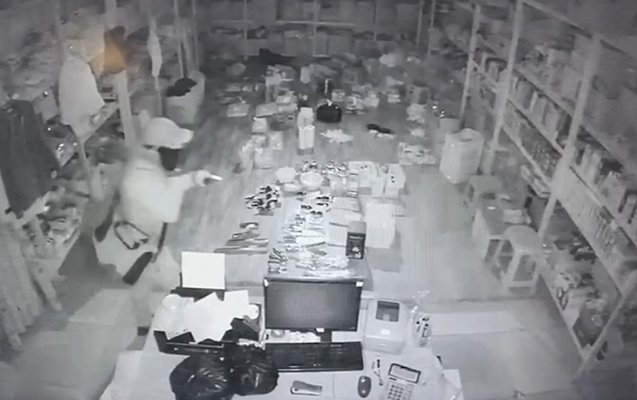 Bakıda oğru “iş başında” yaxalandı - Foto