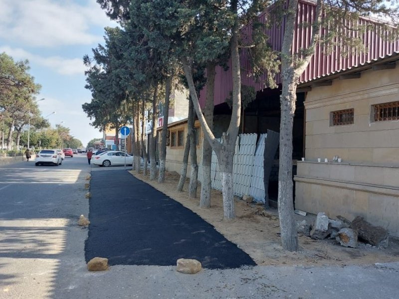 BNA-dan qanunsuz parkinq yeri yaradanlarla bağlı çağırış - Fotolar