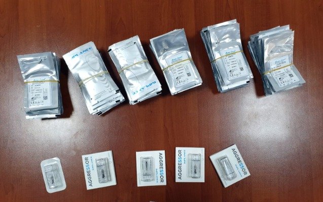 Gömrükdən xeyli miqdarda diş implantı keçirmək istədilər - Foto