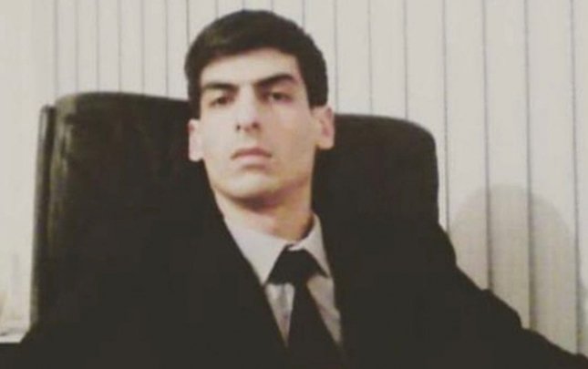Deputatın bacısı oğlunu maşın vurub öldürdü - Foto