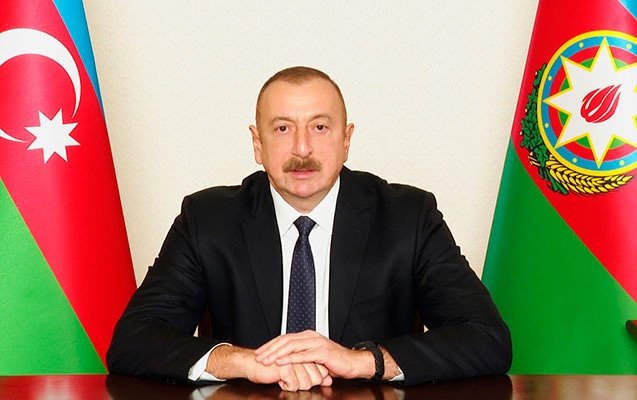 YUBLEY TƏBRİKLƏRİ.