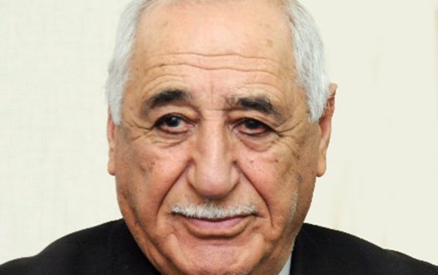 Prezident Məmməd Salmanovu təltif etdi
