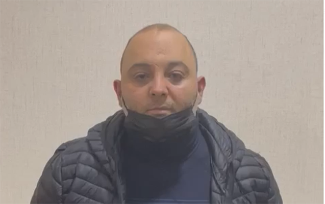 Kasıbları təhqir edən sürücü üzr istədi - Video
