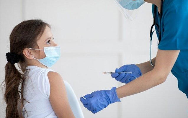 Beş yaşdan yuxarı uşaqlar üçün “Pfizer” peyvəndi təsdiqləndi
