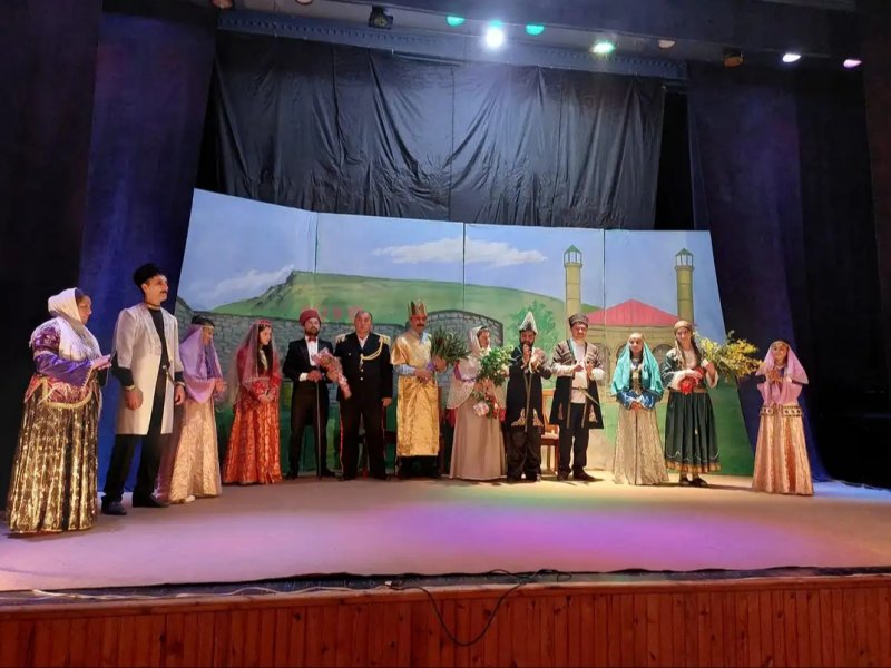 İlyas Əfəndiyevin Xan qızı Natavanın Şuşa ilə bağlı möhtəşəm tamaşası.
