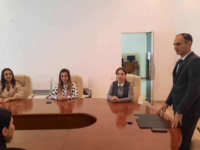 Şabran rayonunda  28 may Müstəqillik Günü münasibəti ilə "Müstəqilliyimiz əbədidir, dönməzdir" adlı dəyirmi masa təşkil etdilər.