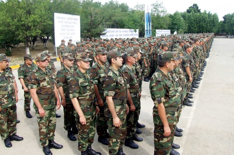 Prezident müddətli həqiqi hərbi xidmətə çağırışla bağlı sərəncam imzalayıb