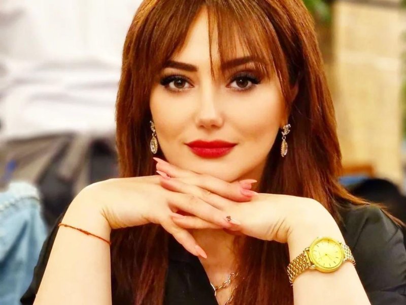 Yeni yaşın mübarək istedadlı vətənpərvər gözəl Şəbnəm xanım