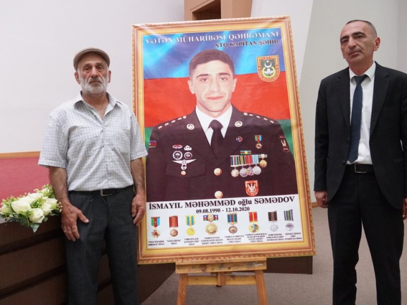“Zəfəri qanınla yazdın qəhrəman!” adlı kitabının təqdimatı keçirilib