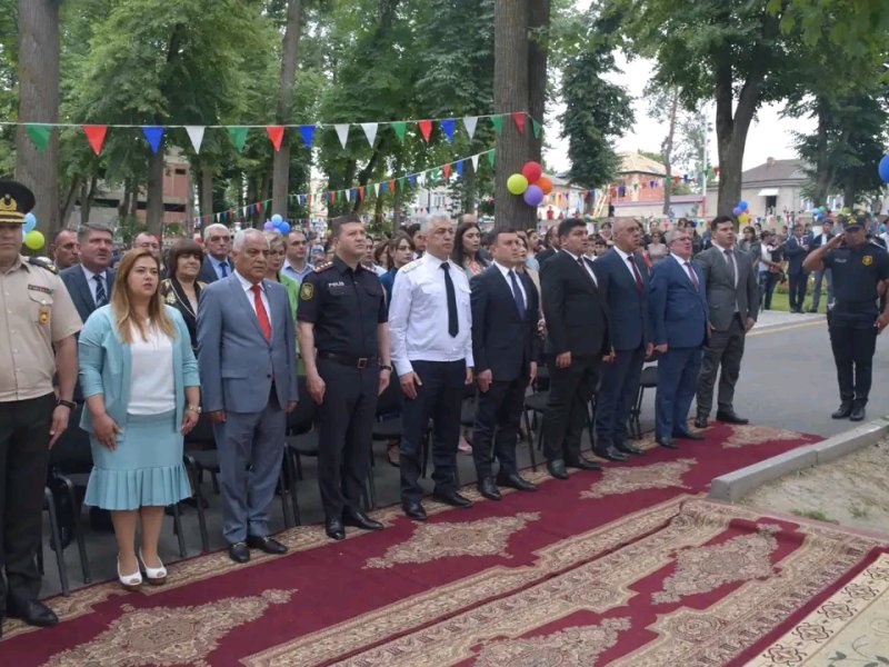 28 May Mədəniyyət və İstirahət parkında Azərbaycan Silahlı Qüvvələrinin yaranmasının 104 illiyi münasibətilə ümumrayon tədbiri keçirilmişdir.