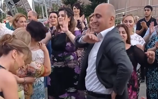 Təhsil nazirindən şıdırığı rəqs