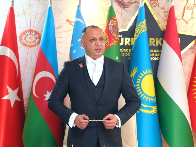 TÜRKİYE KARDEŞLERİ İLE YARALARINI SARIYOR
