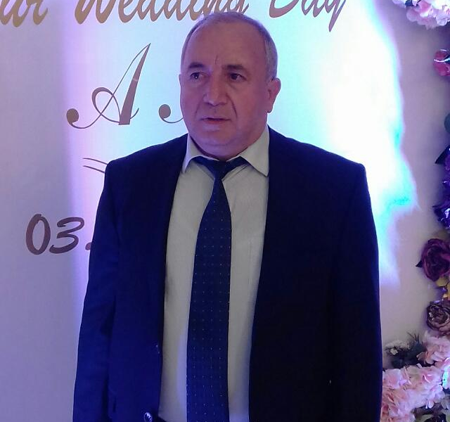 Şərəfli müəllim ömrü.