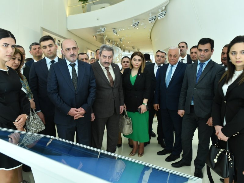 “Heydər Əliyev Mərkəzində bələdiyyə sədrlərimiz ulu öndərin zəngin həyat və fəaliyyəti ilə daha yaxından tanış olub” - Təmraz Tağıyev