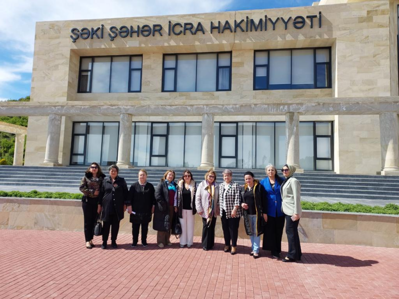 “Milli Dəyərlərin Qorunması Təşkilatının”  təşkilatçılığı ilə Şəki şəhərində Ulu Öndər Heydər Əliyevin 100 illik yubileyi ilə əlaqədar tədbir  keçirildi.