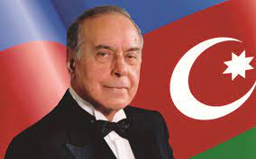 Ordu quruculuqu Heydər Əliyevin siyasətində ön planda olub.
