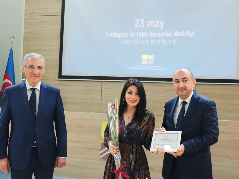 Ekologiya və Təbii Sərvətlər Naziri cənab Muxtar Babayev Məhsəti Hüseynovanı Fəxri Fərmanla təltif etdi