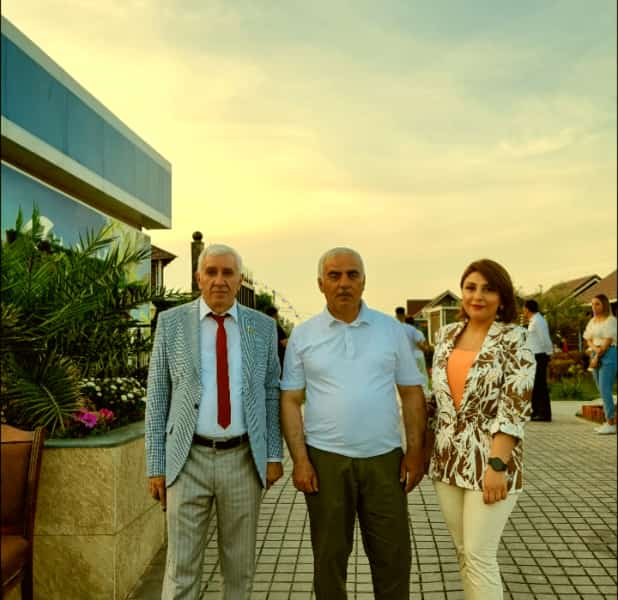 TƏBRİK EDİRİK!