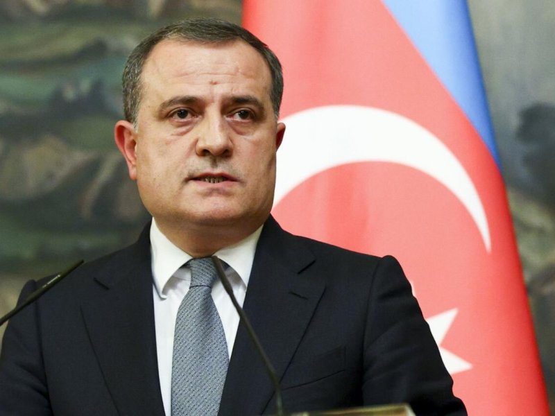 Ermənistan buna mane olur - Ceyhun Bayramov