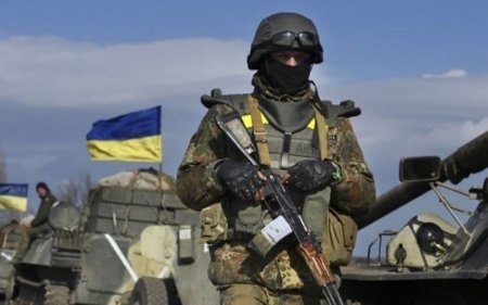 Ukrayna ordusu işğal altındakı Berdyansk şəhərinə raketlərlə hücum edib.