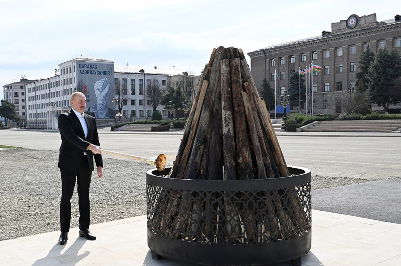 Prezident Xankəndidə Novruz tonqalını alovlandırıb, xalqı təbrik edib