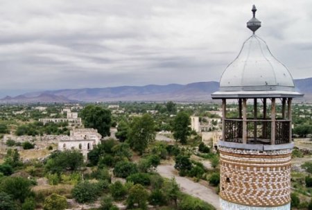 Qırğızıstan Ağdamda məktəb binası inşa EDƏCƏK