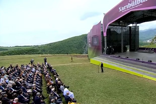 İlham Əliyevin “Xarıbülbül” Festivalının açılışındakı çıxışının tam mətni - YENİLƏNİB + FOTO/VİDEO
