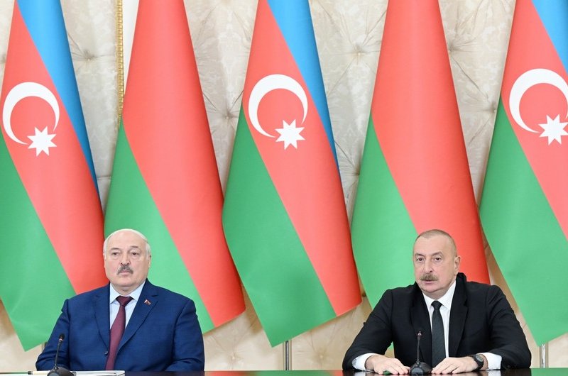 Prezident İlham Əliyev və Aleksandr Lukaşenko mətbuata bəyanatlarla çıxış ediblər